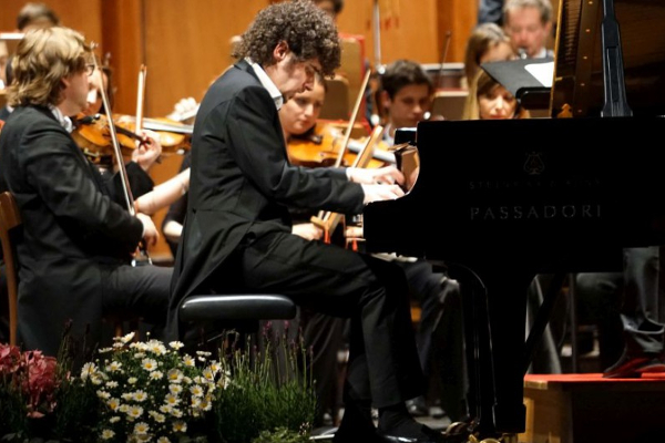 Federico Colli in concerto a Brescia