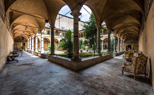 Chiostro di San Domenico_Foto Pasquale Sgaravizzi
