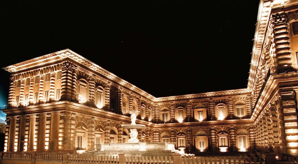 cortile di palazzo pitti