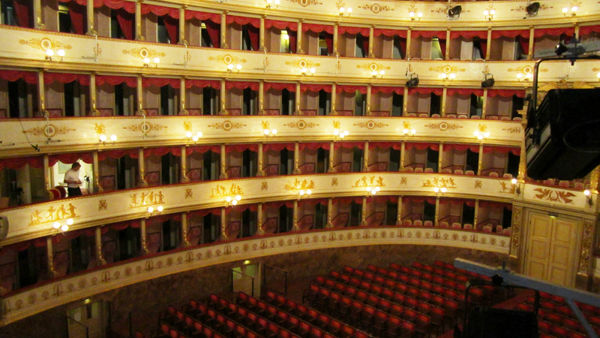 Teatro Luciano Pavarotti di Modena