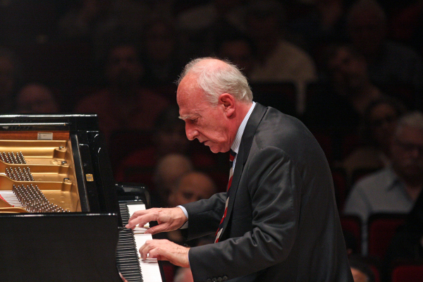 maurizio pollini