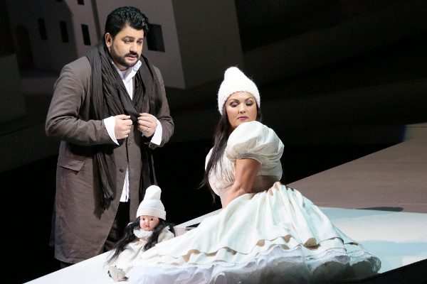 Anna Netrebko e Yusif Eyvazov in Manon Lescaut