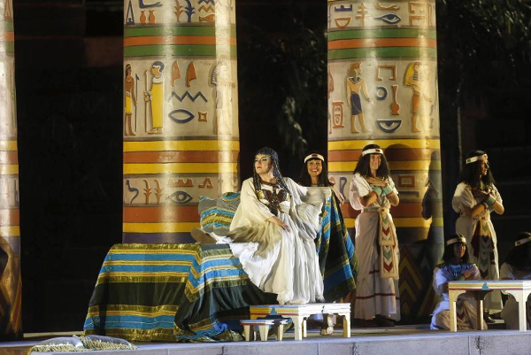 Aida all'arena di Verona: Luciana d'Intino è amneris